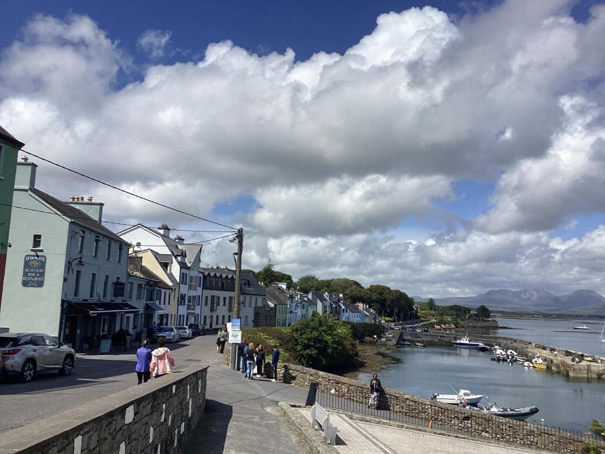 Roundstone Retreats Roundstone Harbour Lights Leilighet Eksteriør bilde